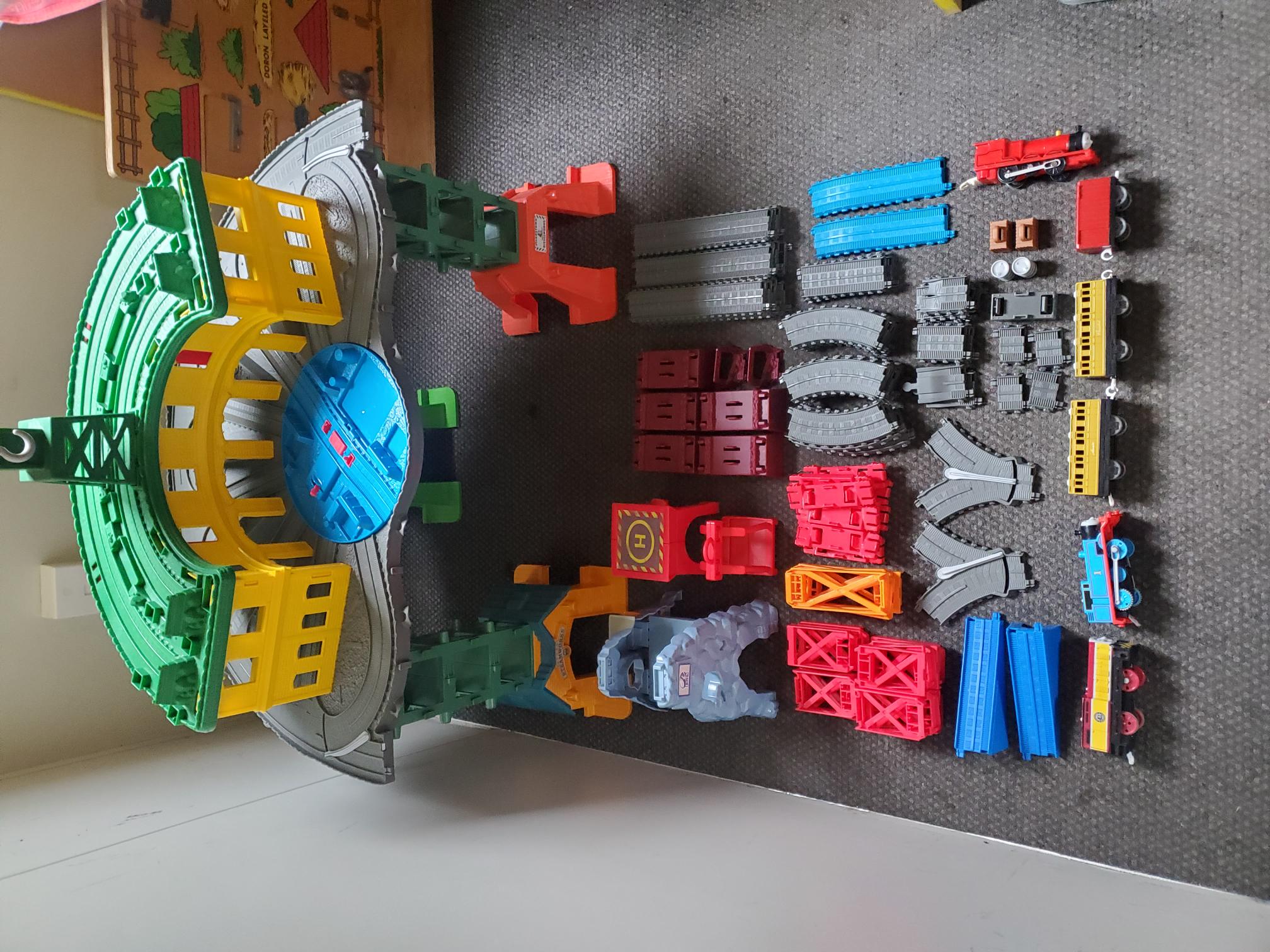 Thomas & Friends Super Station photo