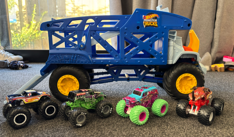 Monster Truck Rhino Rig